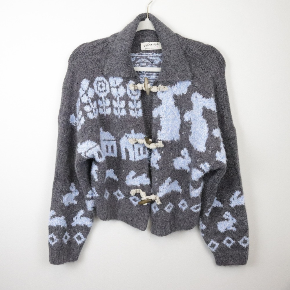 Free People Home Sweet Home Cardi Cardigan Sweater Small Grey Blue Bunny Toggle - Picture 2 of 9